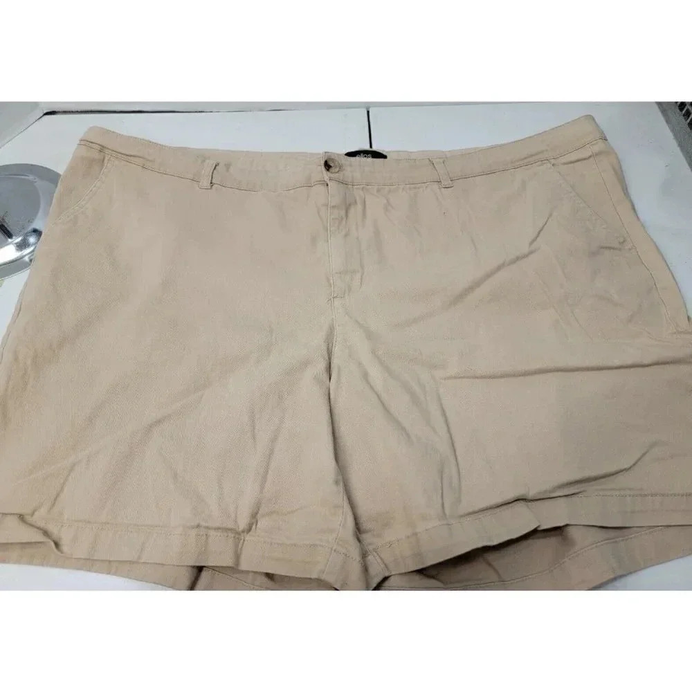 ELLOS KHAKI BEIGE CHINO SHORTS PLUS SIZE 24, INSEAM 5.5"